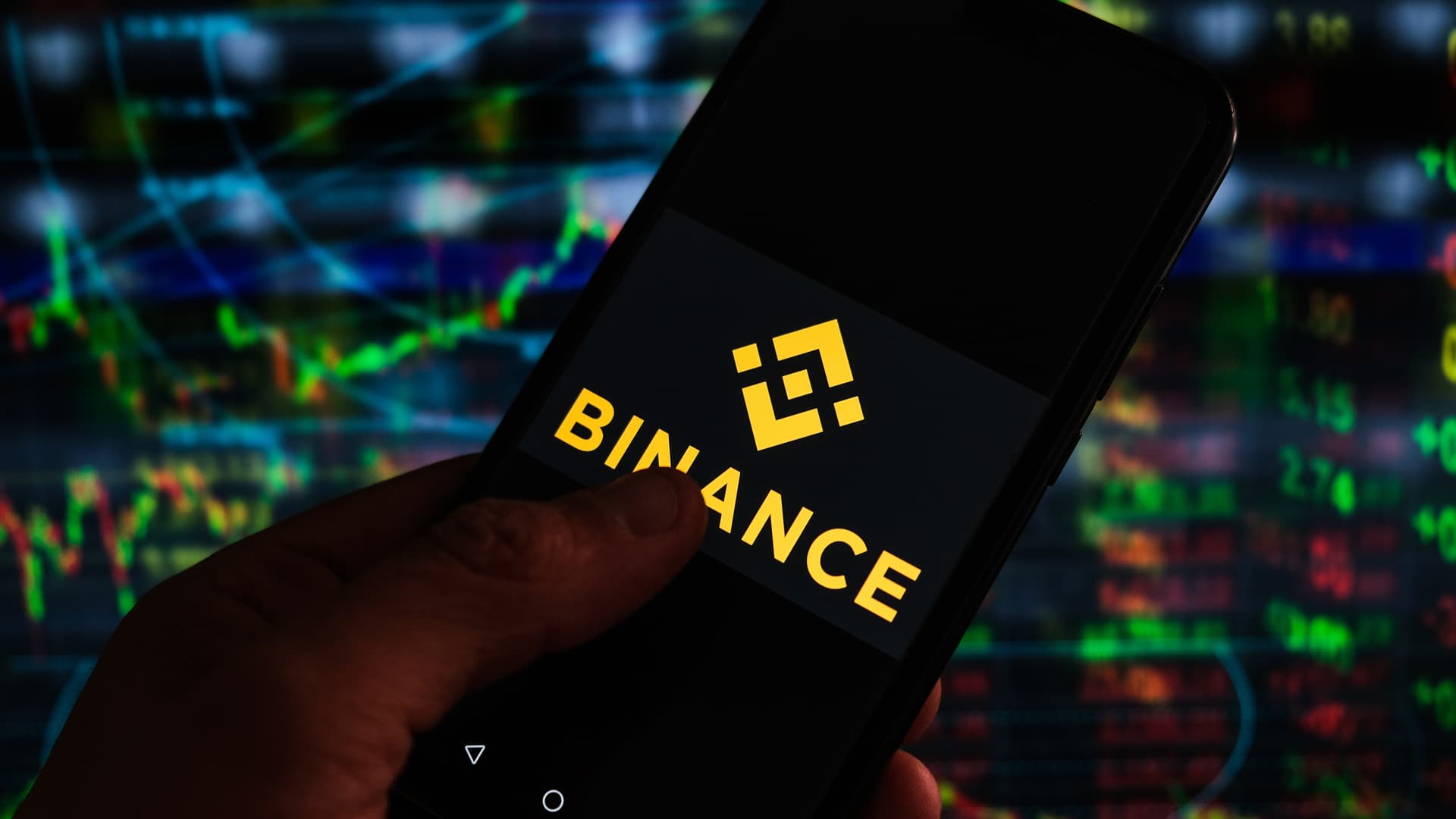 Crypto exchange Binance fined by Dutch central bank