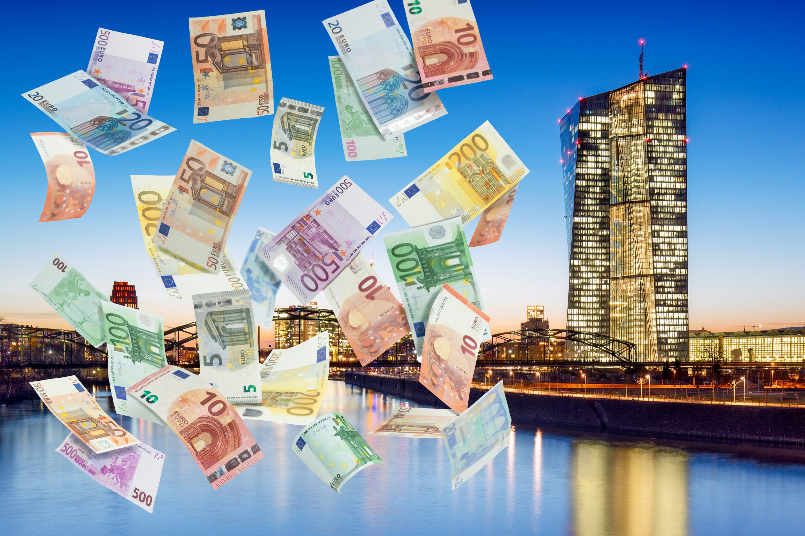 Euro unable to hold onto ECB gains