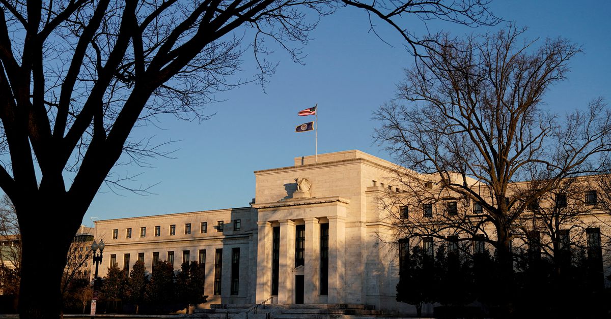 Fed staff say balance sheet runoff could strain Treasury market