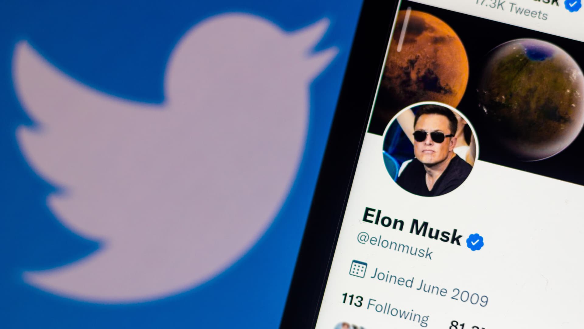 SEC letter to Musk questions tweet about Twitter acquisition