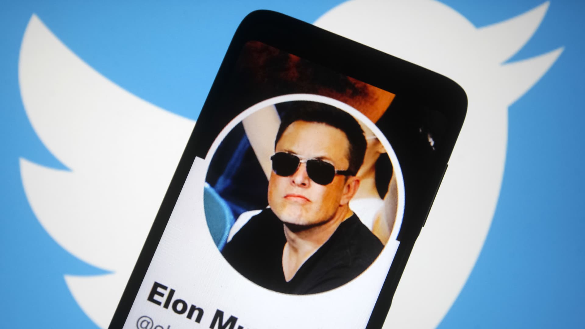 Twitter shares sink 11% after Elon Musk terminates $44 billion deal