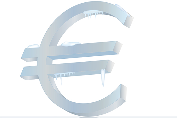 Euro rises to parity as ECB hints at 75bp hike
