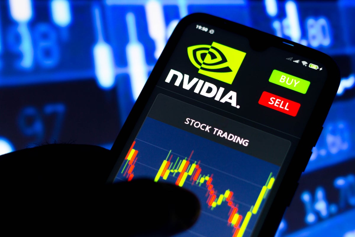 Advanced Micro Devices (AMD), Nvidia (NVDA) – Nvidia, AMD Shares Tumble As US Slaps Export Curbs on Top AI Chips To China: What's At Risk Here?