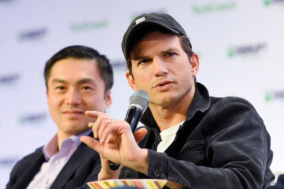 Paramount Global (NASDAQ:PARA), Airbnb (NASDAQ:ABNB) – How Did Ashton Kutcher Amass A $250M Investing Fortune? His Instinct To Spot Future Winners