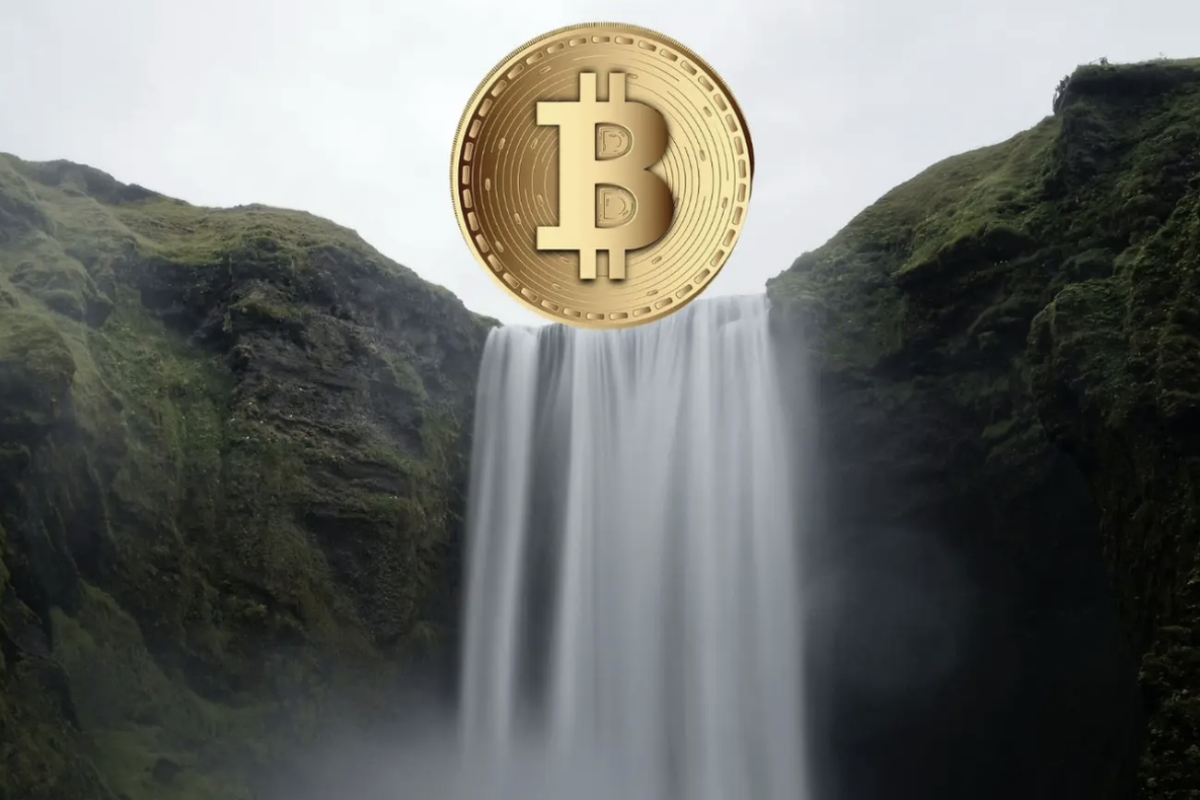 Crypto Analyst Who Predicted 2022 Bitcoin Meltdown Says BTC Has Reached A 'Local Bottom' - Bitcoin (BTC/USD)