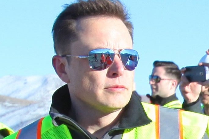 Elon Musk Looks To Expand Starlink Access To US-Sanctions-Hit Iran: 'Will Ask For An Exemption' - Alphabet (NASDAQ:GOOG), Alphabet (NASDAQ:GOOGL)