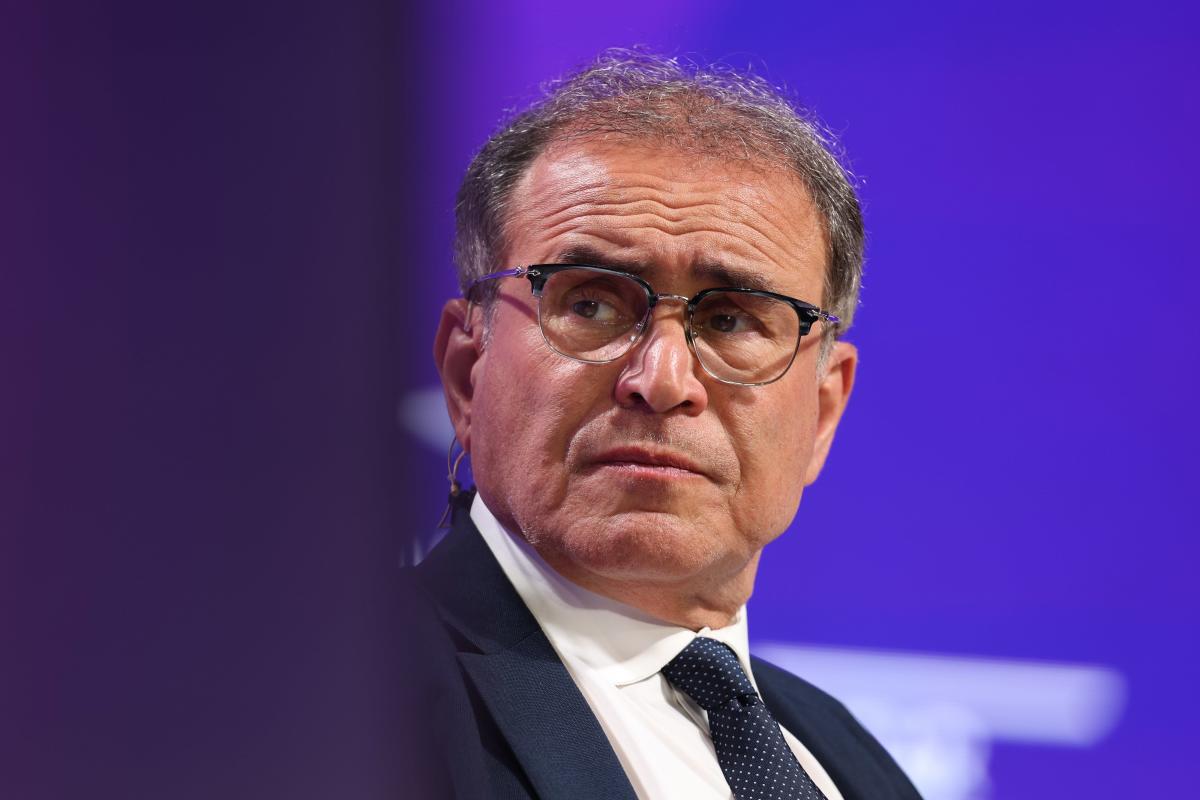 “Dr. Doom” Roubini Expects a ‘Long, Ugly’ Recession and Stocks Sinking 40%