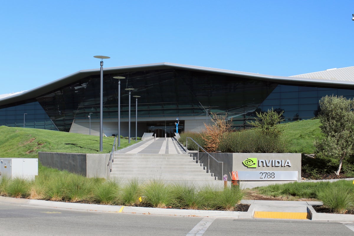 Nvidia Stock Spikes Higher In This Bearish Trend: What To Watch For Next - NVIDIA (NASDAQ:NVDA)