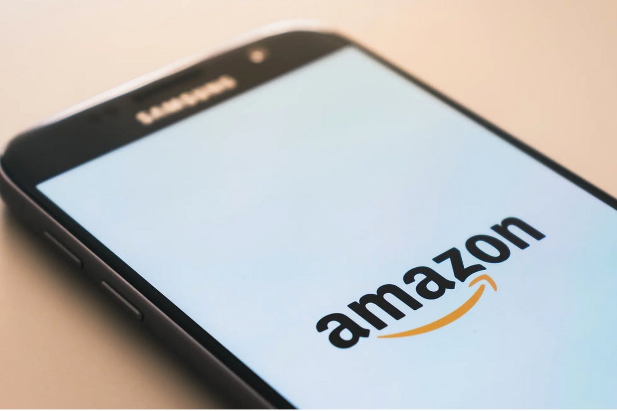 Here's Why Amazon Stock Looks Set For A Bounce - Amazon.com (NASDAQ:AMZN)