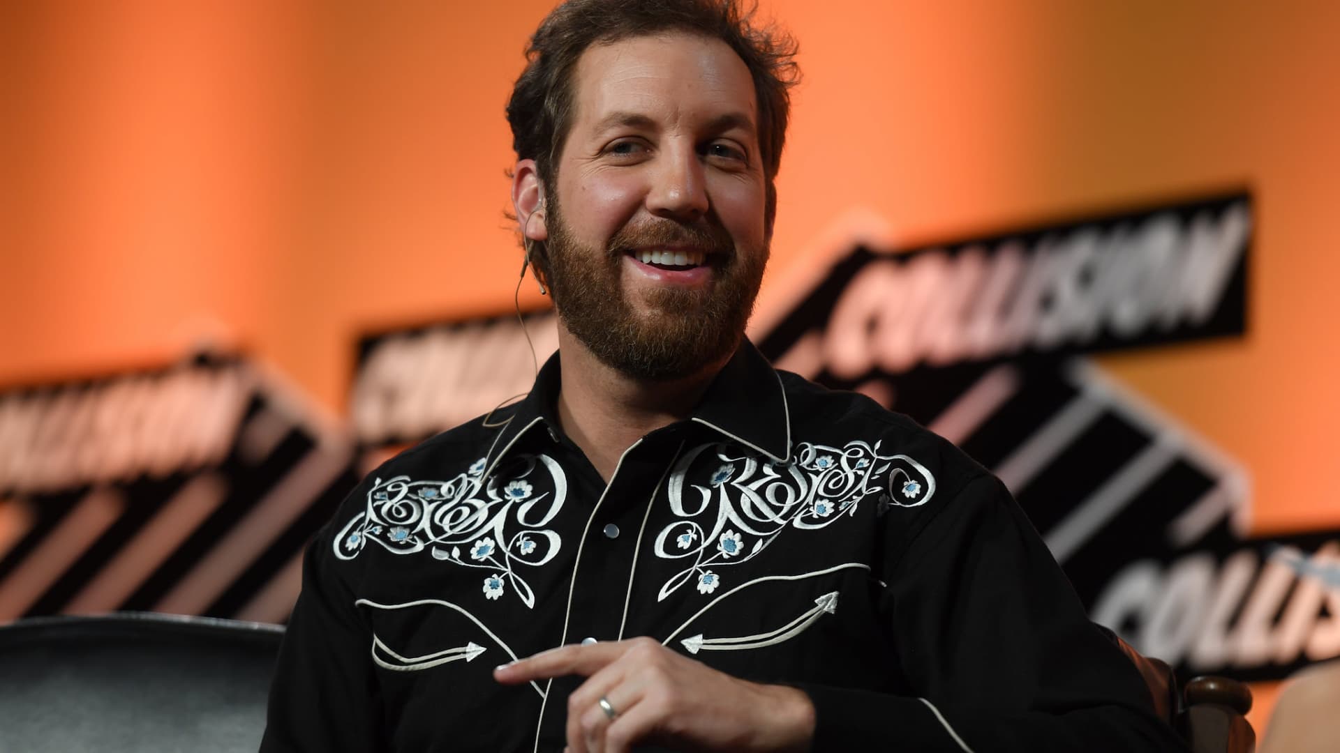 Twitter investor Chris Sacca says Elon Musk is 'alone right now'