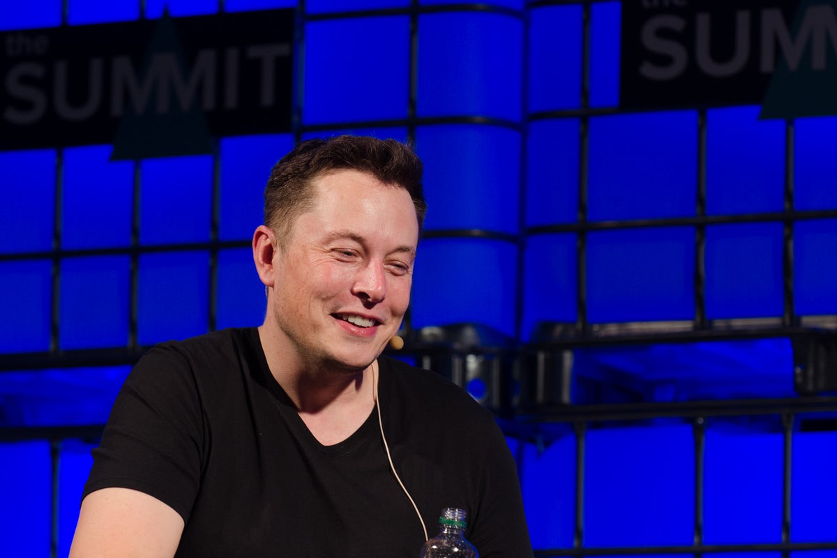Could Twitter Be Elon Musk's 'Greatest Investment Ever'? Jim Cramer Isn't Betting Against The 'Underestimated' Tesla CEO - Tesla (NASDAQ:TSLA)