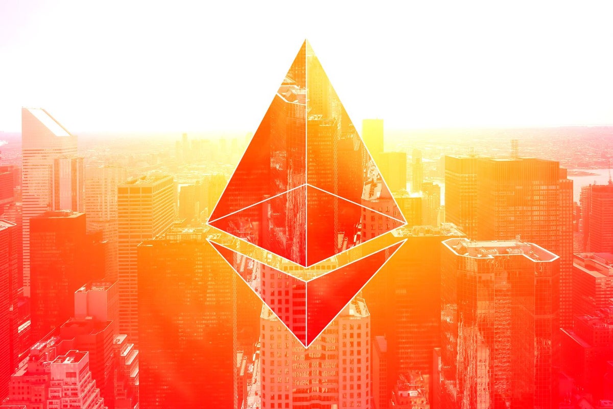 Analyst Warns Ethereum Could Tumble 65% From Its Current Level, Why He Sees More Downside - Ethereum (ETH/USD)