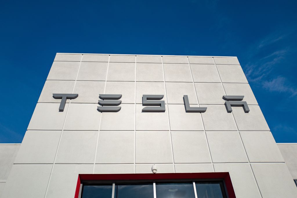 Who Is Driving Tesla's Leadership Team?